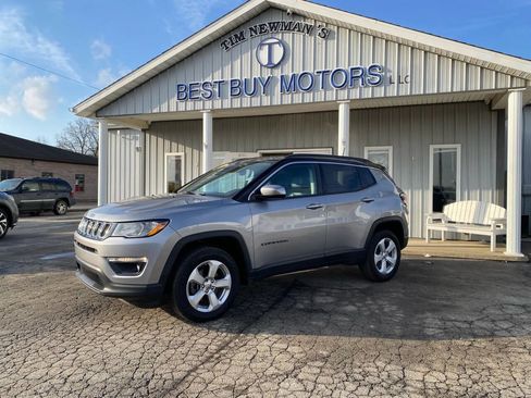 Used 2018 Jeep Compass Latitude w/ Popular Equipment Group image 1