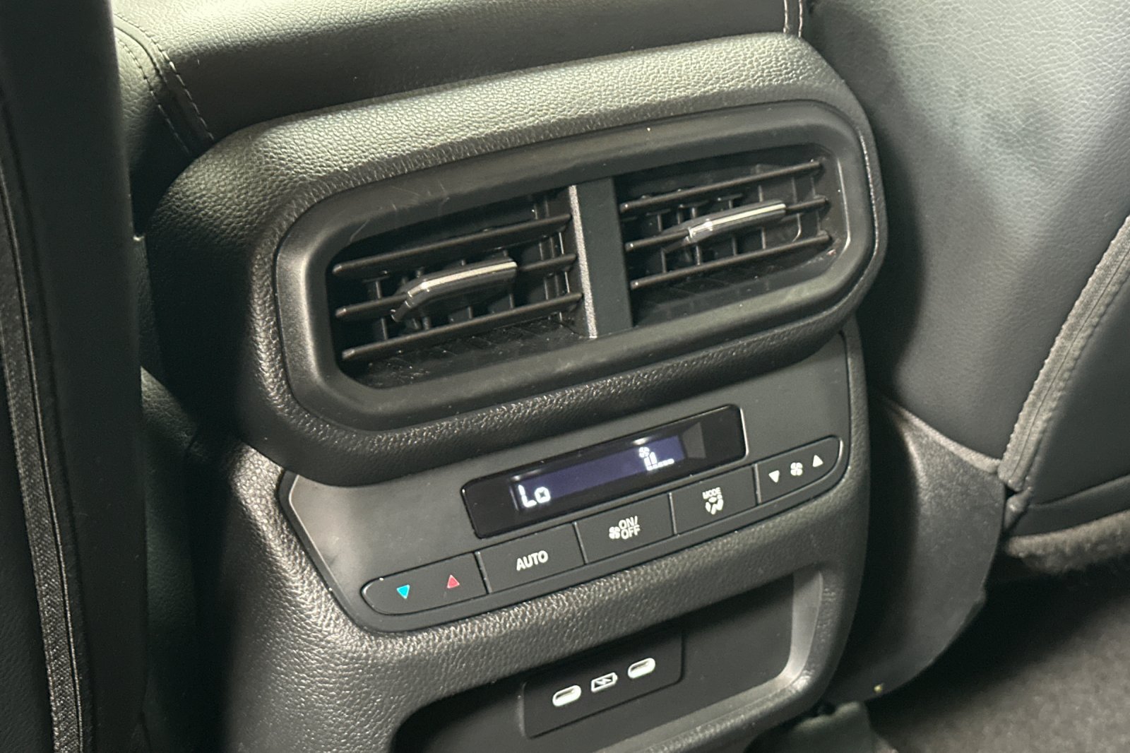 Used 2024 Honda Pilot EX-L image 17