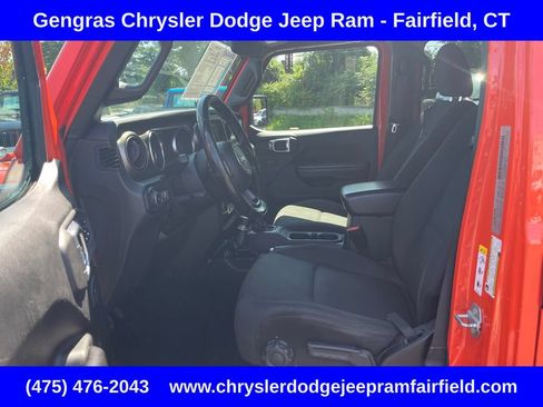 Used 2019 Jeep Wrangler Unlimited Sport S AWD/4WD image 40