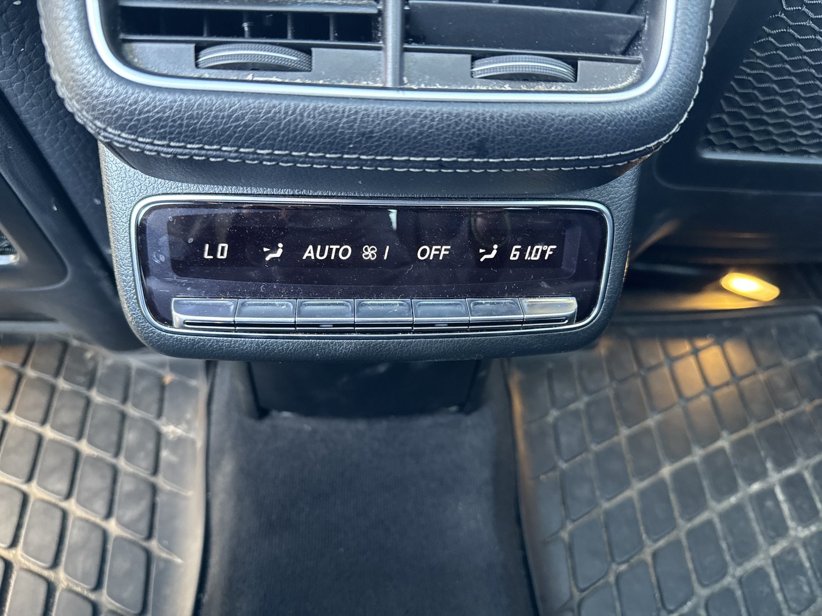 Used 2021 Mercedes-Benz GLS 580 4MATIC image 24