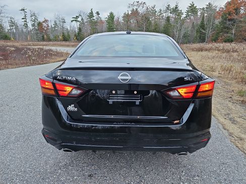 New 2025 Nissan Altima 2.5 SL image 6