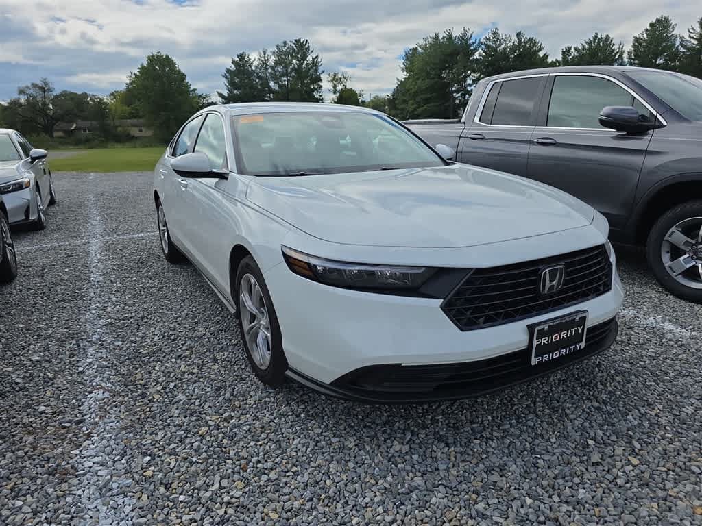 Used 2026 Honda Accord LX image 10