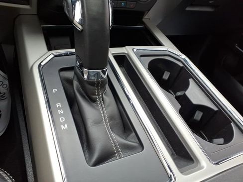 Certified 2020 Ford F150 Lariat w/ Equipment Group 502A Luxury AWD/4WD image 22