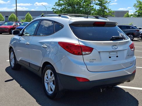 Used 2013 Hyundai Tucson GLS AWD/4WD image 4