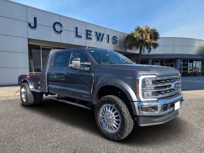 New 2025 Ford F550 4x4 Crew Cab Super Duty