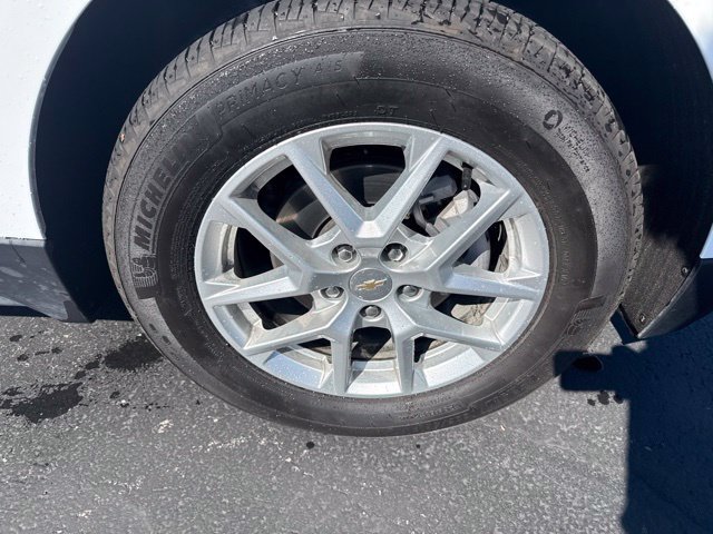 Certified 2024 Chevrolet Equinox LT w/ LPO, Floor Liner Package FWD image 9