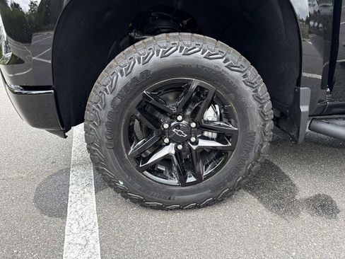New 2026 Chevrolet Silverado 1500 Custom Trail Boss w/ Midnight Edition AWD/4WD image 29