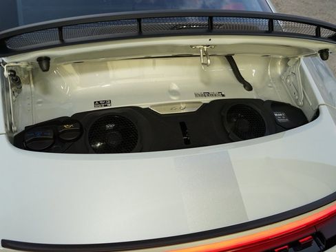 Used 2026 Porsche 911 GT3 image 23