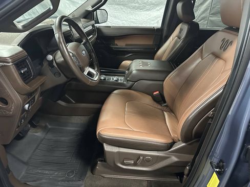 Used 2022 Ford Expedition Max King Ranch AWD/4WD image 16