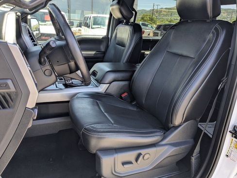 Used 2020 Ford F150 Lariat w/ Equipment Group 502A Luxury AWD/4WD image 28