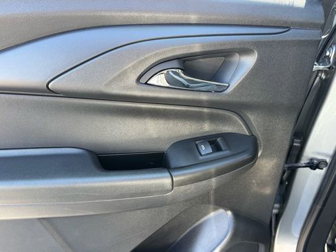 Used 2024 Chevrolet TrailBlazer LS image 15