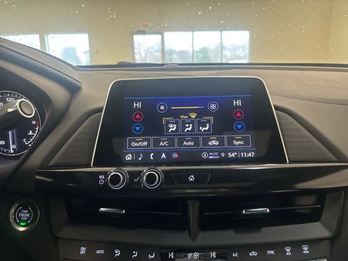 Used 2025 Cadillac CT4 Premium Luxury image 42