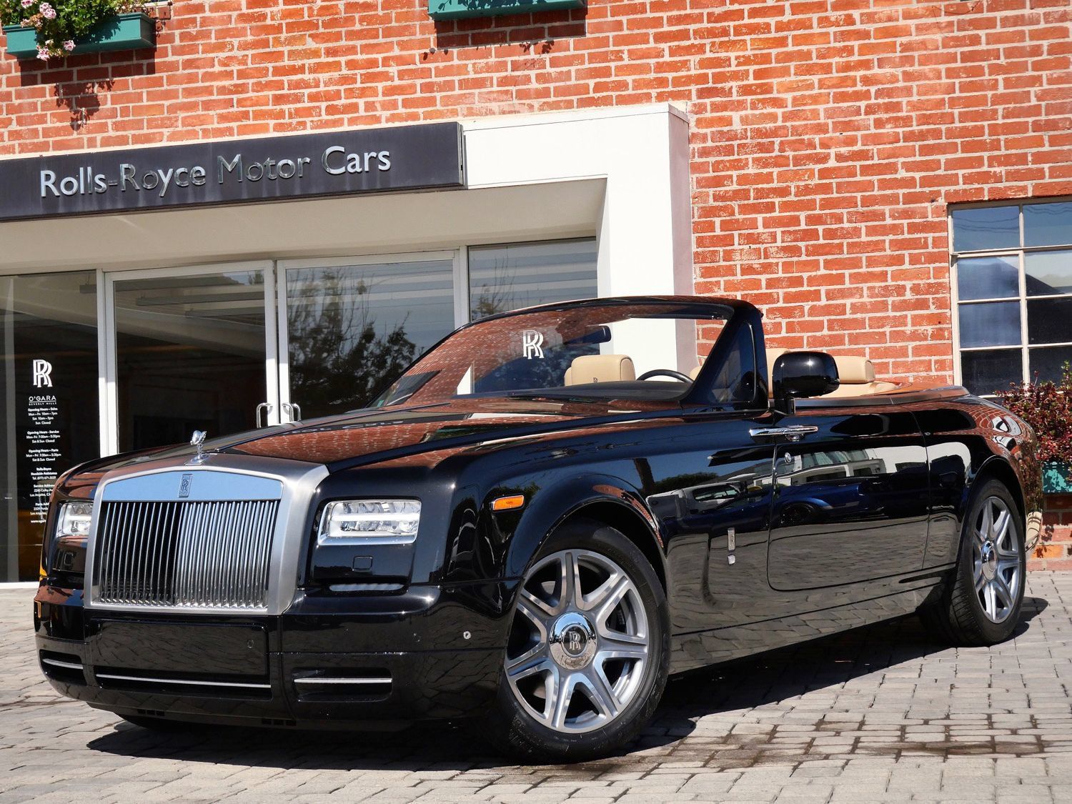 Certified 2013 Rolls-Royce Phantom Drophead Coupe RWD image 1