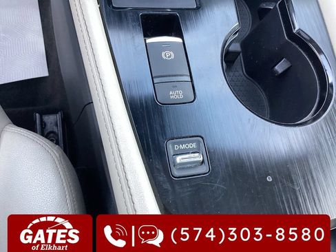 Used 2023 Nissan Rogue SL w/ SL Premium Package FWD image 32