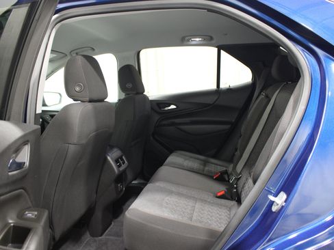 Used 2022 Chevrolet Equinox LT FWD image 21