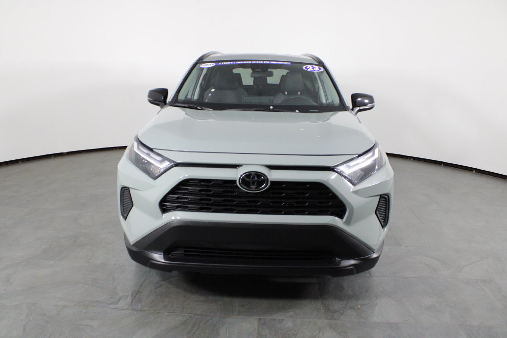 Used 2023 Toyota RAV4 XLE w/ Convenience Package FWD image 12