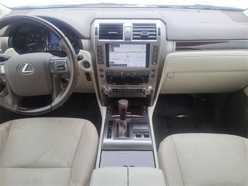 Used 2017 Lexus GX 460 Premium image 15