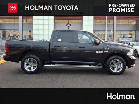 Used 2016 RAM 1500 Express image 1