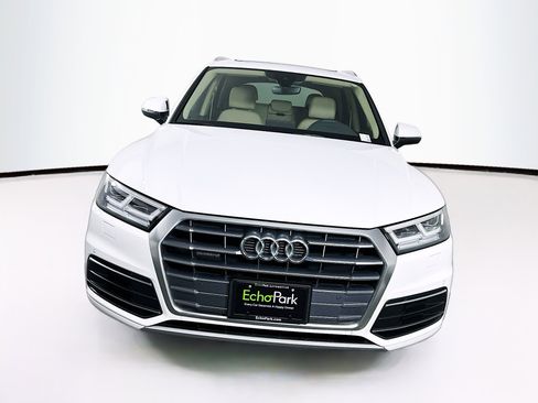 Used 2018 Audi Q5 2.0T Premium Plus w/ Premium Plus Package image 2