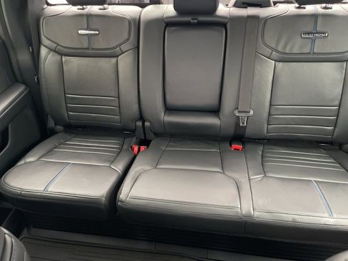 New 2025 Ford F150 Platinum w/ FX4 Off-Road Package image 39