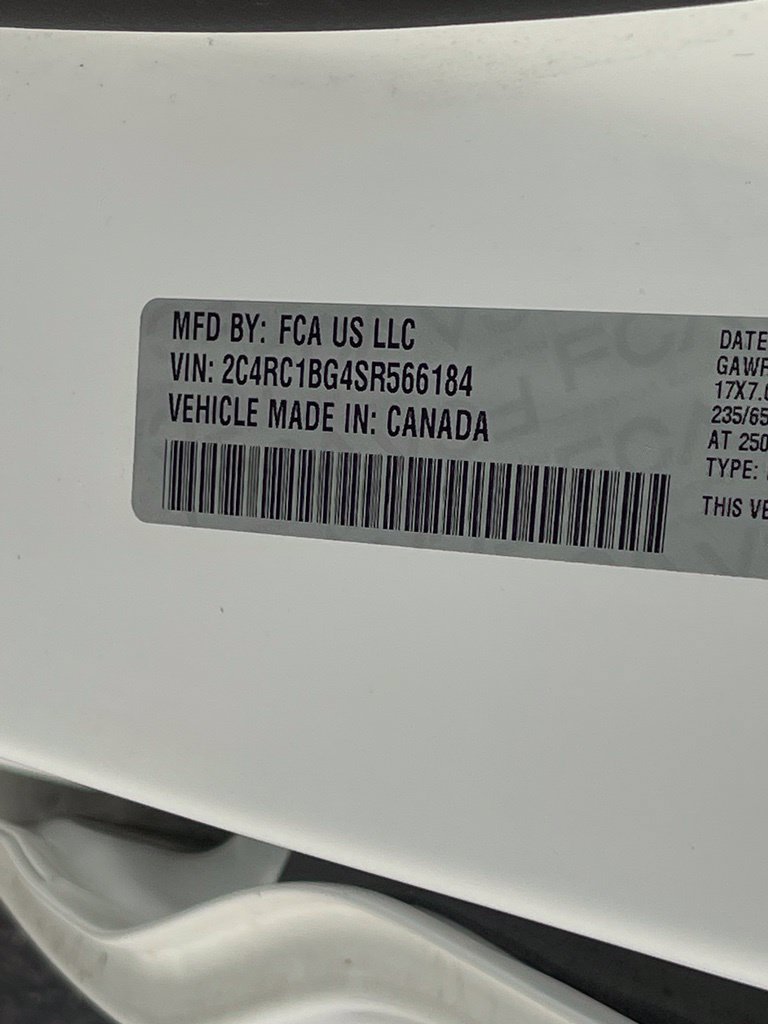 Used 2025 Chrysler Pacifica Select FWD image 33