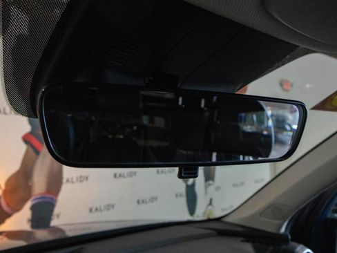 New 2025 Kia Sorento S w/ Panoramic Sunroof Package image 13