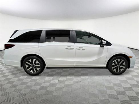 New 2026 Honda Odyssey EX-L image 7