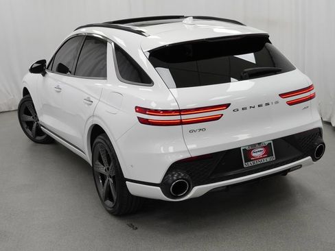Used 2023 Genesis GV70 2.5T w/ Sport Prestige Package AWD/4WD image 14