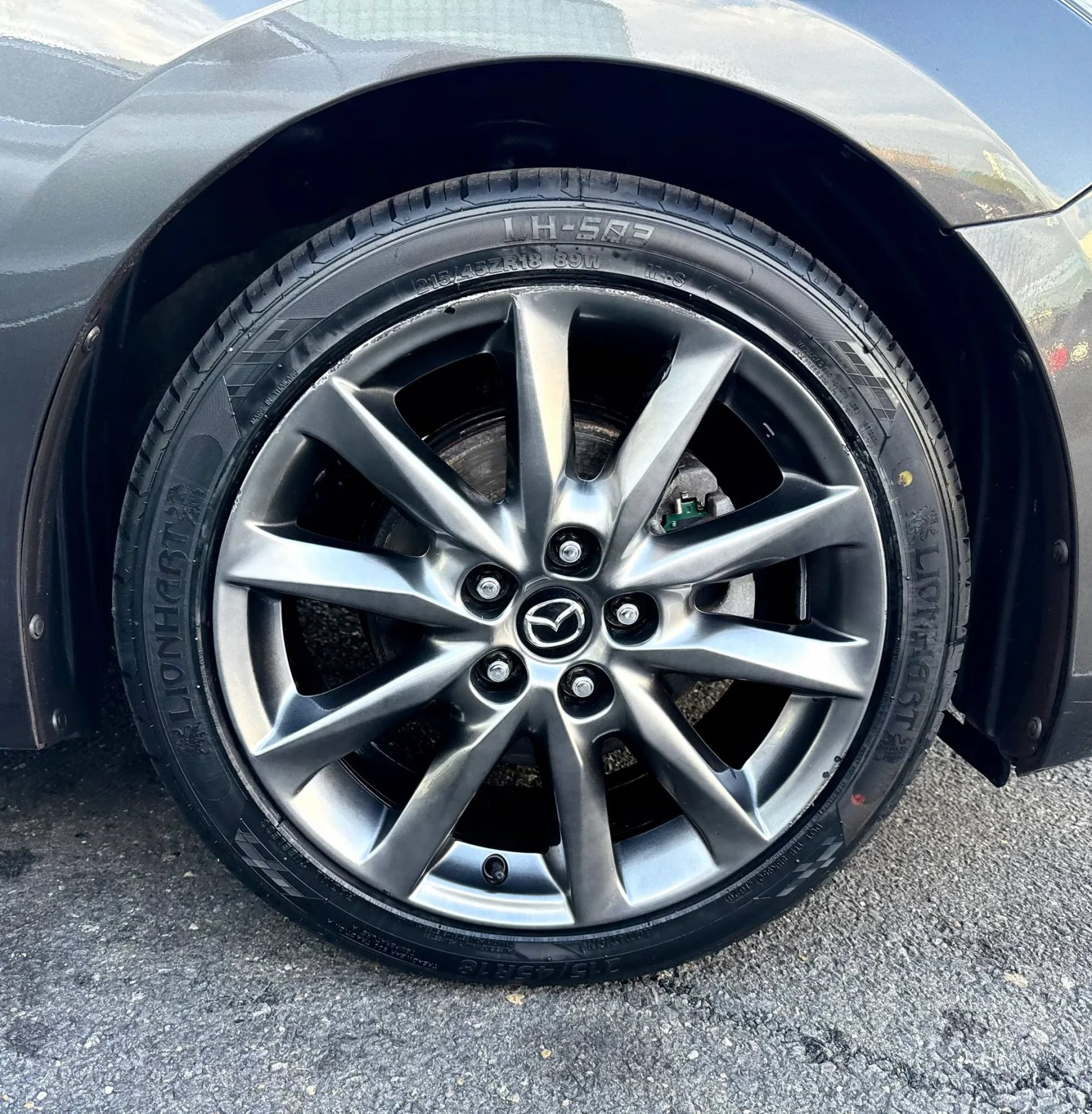 Used 2018 MAZDA MAZDA3 Touring FWD image 46