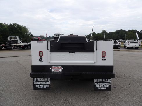 Used 2024 Chevrolet Silverado 3500 W/T w/ Snow Plow Prep Package AWD/4WD image 6