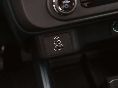 New 2026 Ford Maverick XL AWD/4WD image 19