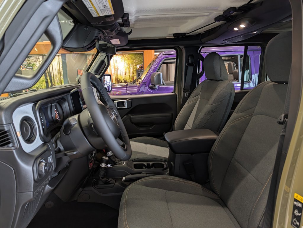 New 2026 Jeep Wrangler Unlimited Sport AWD/4WD image 6