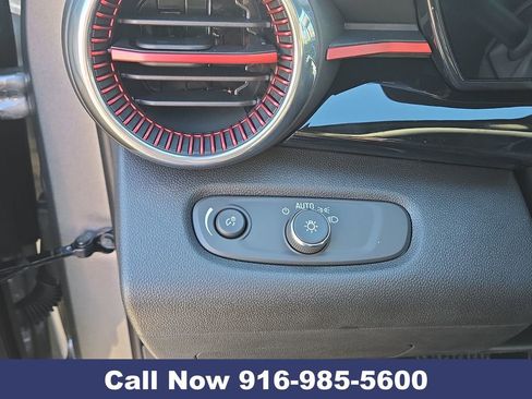 New 2026 Chevrolet Trax RS w/ Sunroof Package image 22