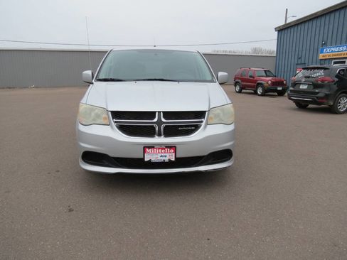 Used 2011 Dodge Grand Caravan Mainstreet w/ PWR Convenience Group image 4
