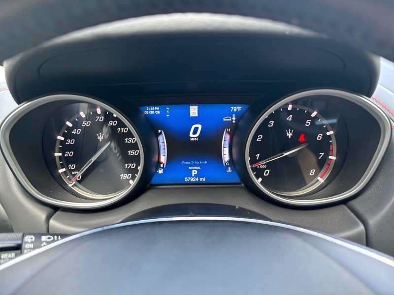Used 2020 Maserati Levante GranLusso AWD/4WD image 48