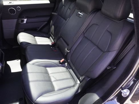 Used 2016 Land Rover Range Rover Sport HSE AWD/4WD image 30