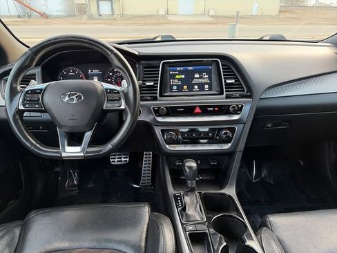 Used 2018 Hyundai Sonata Sport image 29