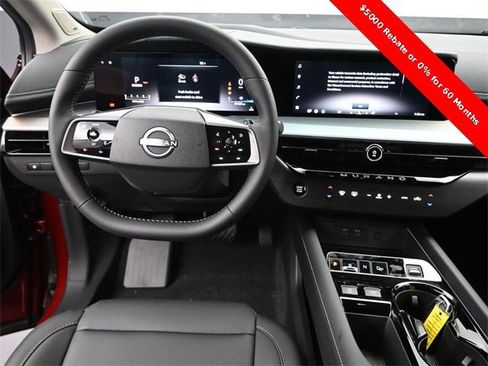 New 2025 Nissan Murano SL image 11