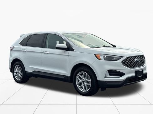 Used 2024 Ford Edge SEL AWD/4WD image 8