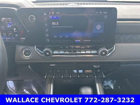 Used 2024 Chevrolet Colorado ZR2 w/ Technology Package image 23