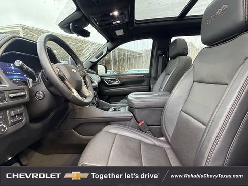 Used 2024 Chevrolet Tahoe High Country AWD/4WD image 31