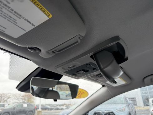 Used 2023 Toyota Camry SE image 27