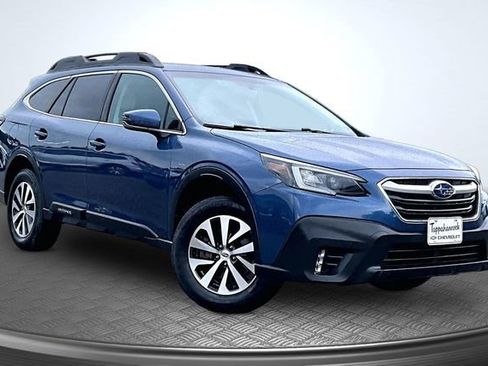 Used 2020 Subaru Outback Premium AWD/4WD image 3