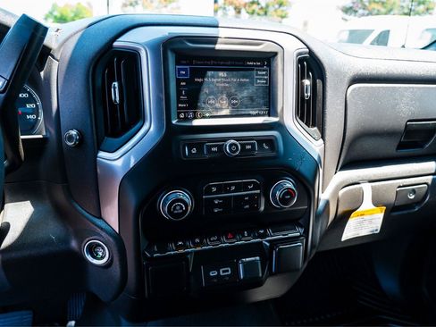 Used 2022 Chevrolet Silverado 1500 Custom RWD image 16