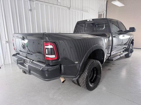 Used 2020 RAM 3500 Laramie w/ Night Edition image 5