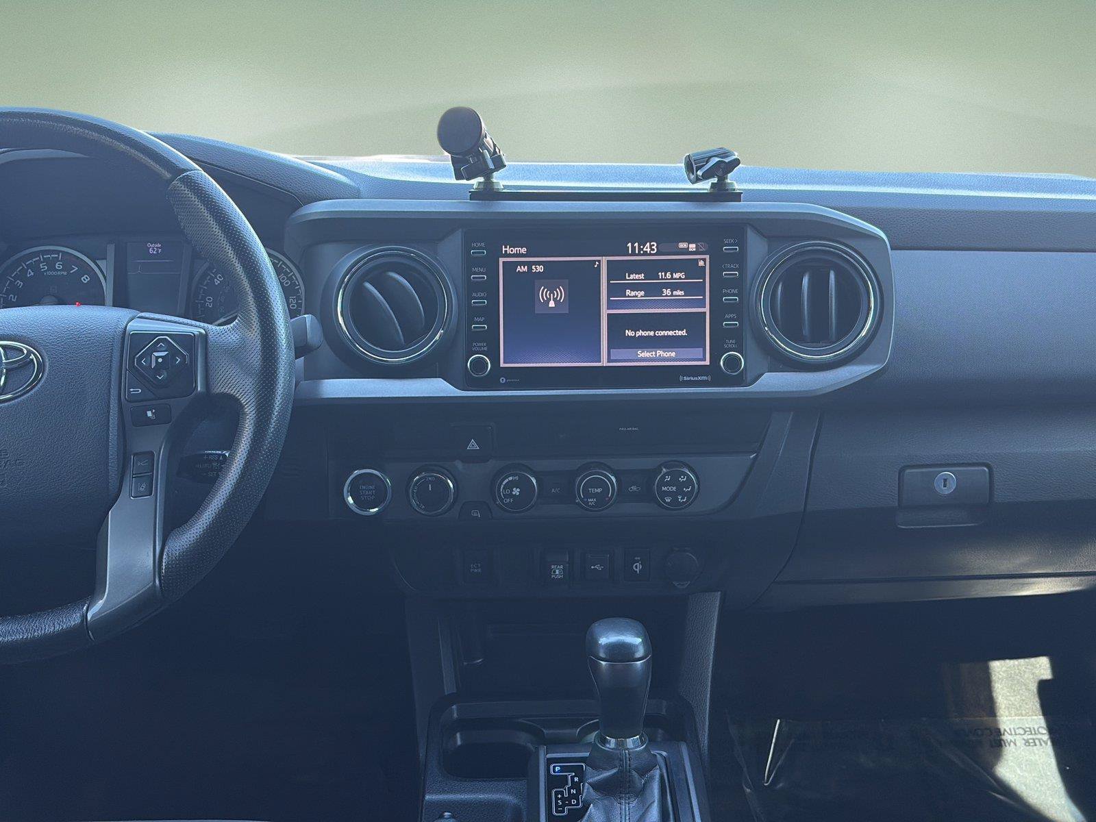 Used 2020 Toyota Tacoma TRD Sport AWD/4WD image 10
