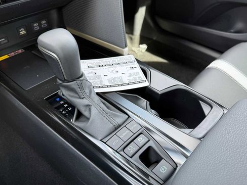 New 2026 Toyota Camry SE FWD image 17
