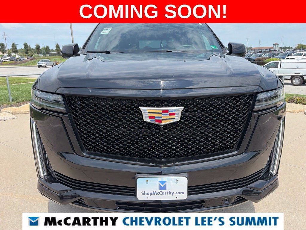 Used 2023 Cadillac Escalade ESV Sport w/ Touring Package AWD/4WD image 3