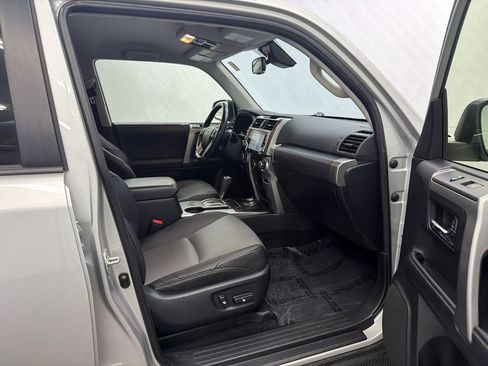 Used 2024 Toyota 4Runner SR5 Premium AWD/4WD image 14