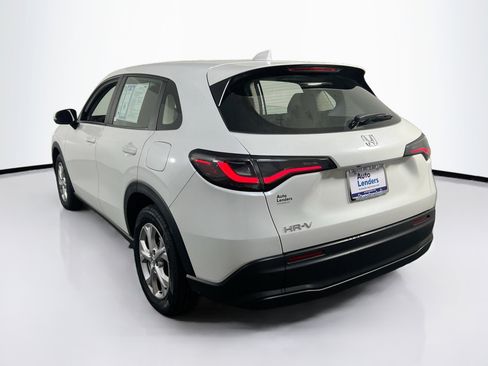 Used 2023 Honda HR-V LX image 7
